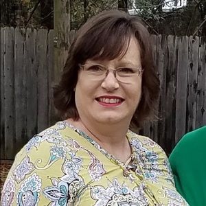 Meet your Posher, Ramona